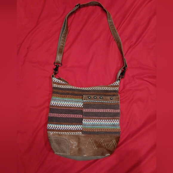 Myra Bag Bohemian Tapestry Blanket Stripe Canvas+Cowhide Fur  Shoulder Handbag - Picture 1 of 5